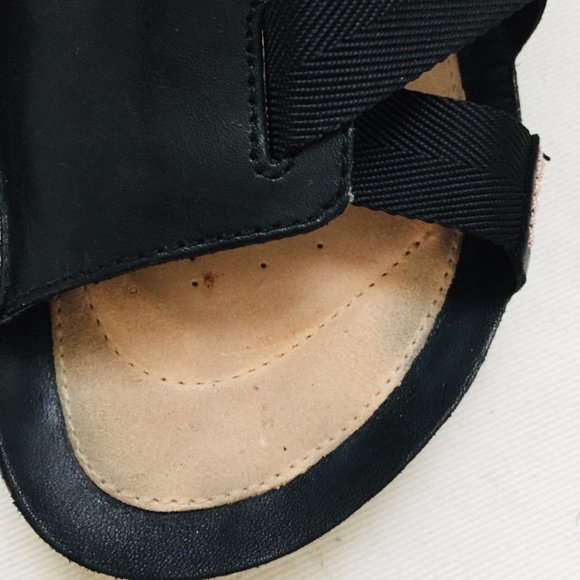 Clarks Trigenic Black Leather Tri Clover Comfort Strappy Sandals Size 6 - Picture 12 of 12